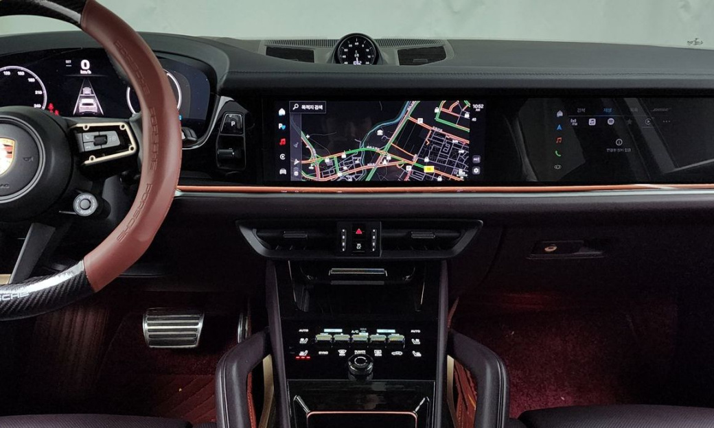 Porsche Cayenne 3.0, 2024