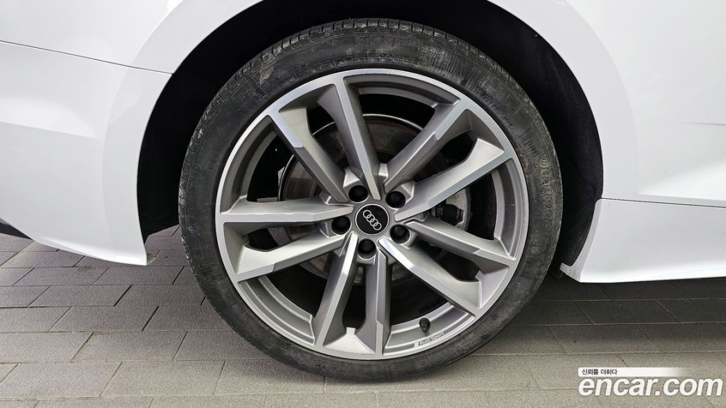 Audi A5 40 TDI Quattro Premium Coupe, 2022
