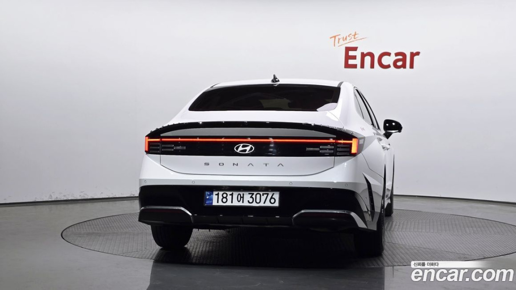 Hyundai Sonata 2.0, 2024