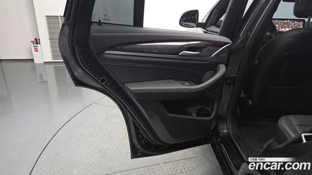 BMW X4 xDrive20i M Sports Pro, 2024