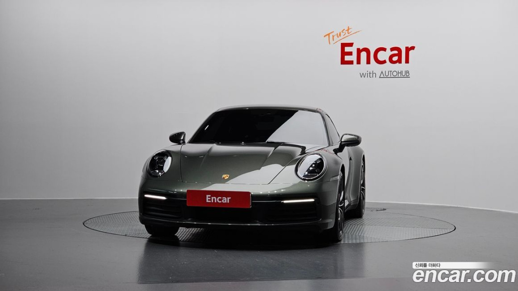 Porsche 911 Carrera, 2021