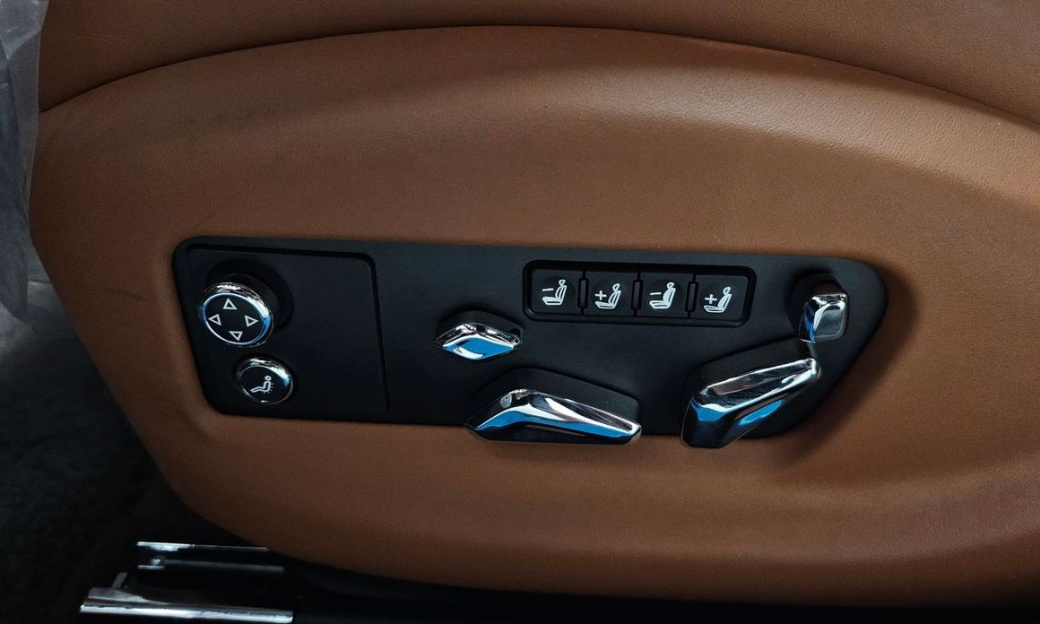 Bentley Flying Spur 4.0, 2022