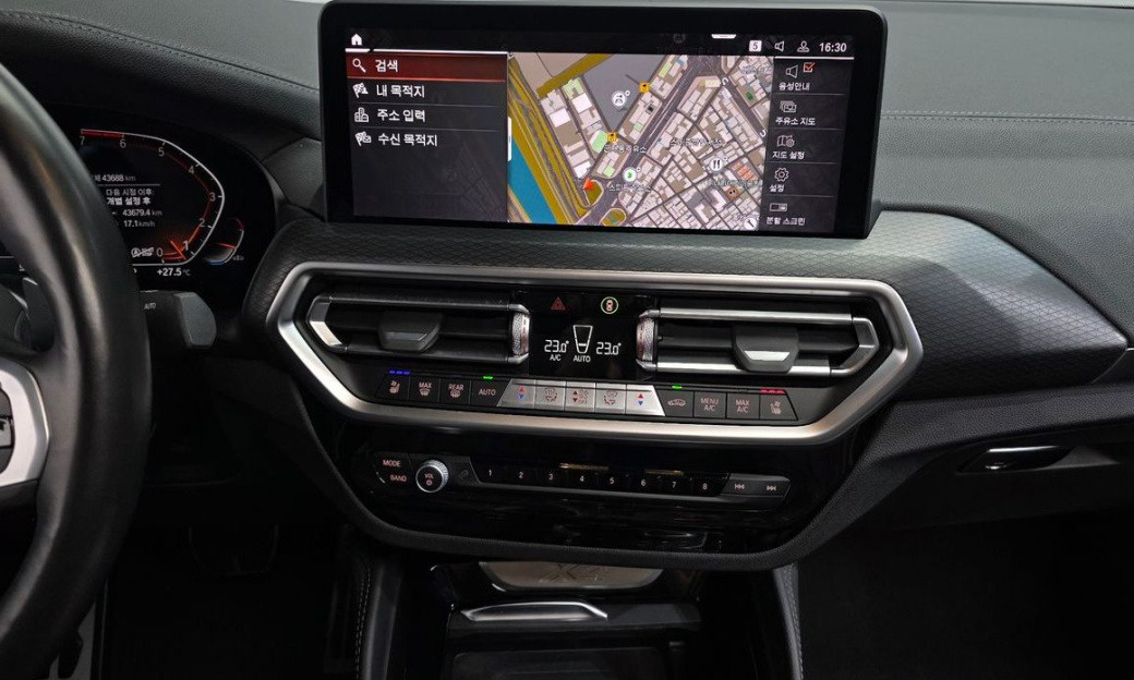 BMW X4 xDrive20i M Sports Pro, 2023