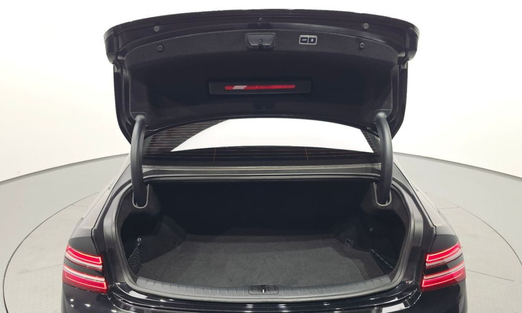 Genesis G80 Gasoline 2.5 Turbo AWD, 2024