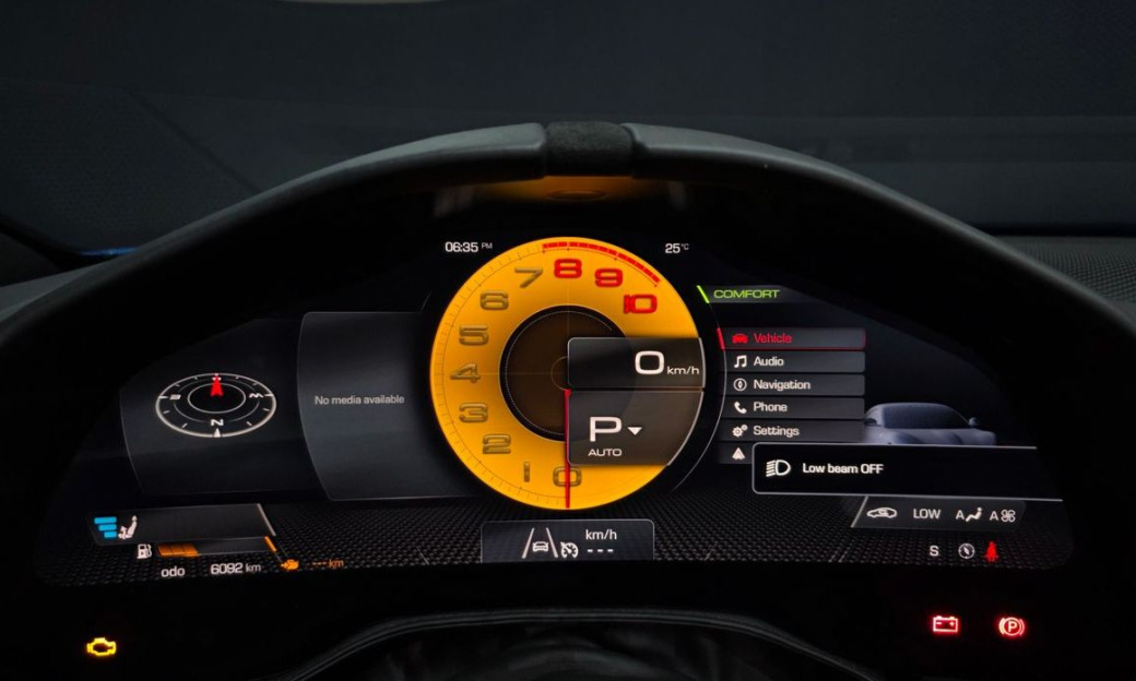 Ferrari Roma 3.9 Spider, 2024