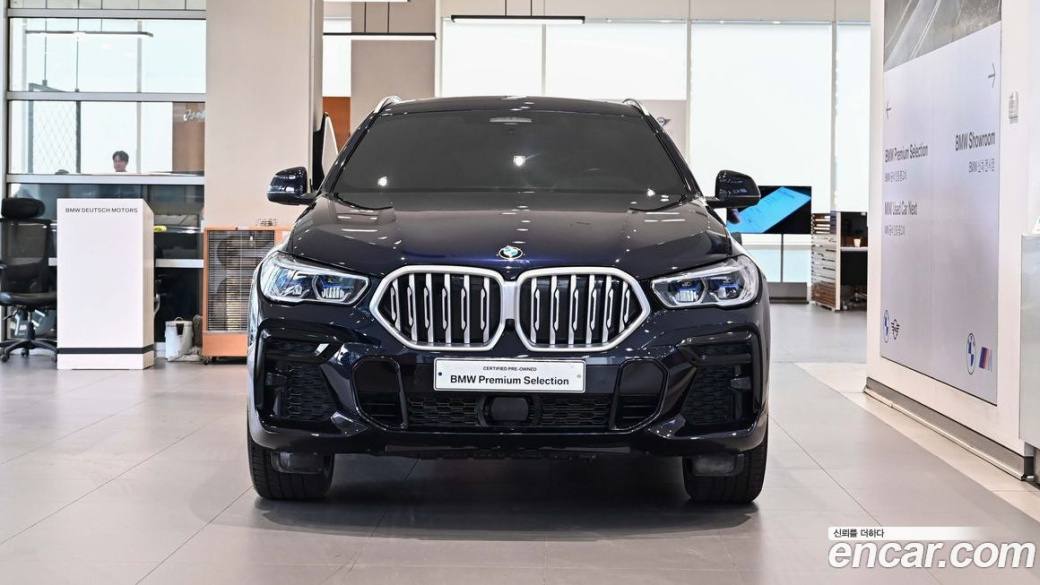 BMW X6 xDrive40i M Sport, 2023