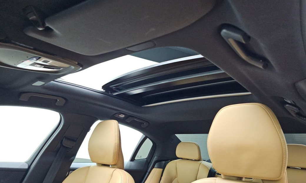 Volvo S60 B5 Ultimate Bright, 2024