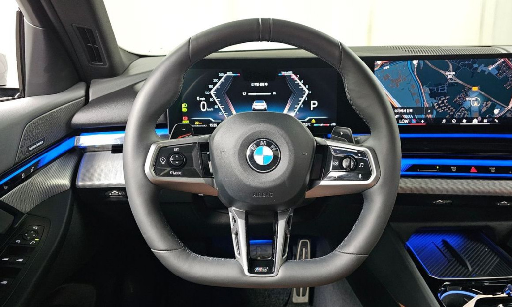 BMW 5-Series 530i xDrive M Sport, 2025