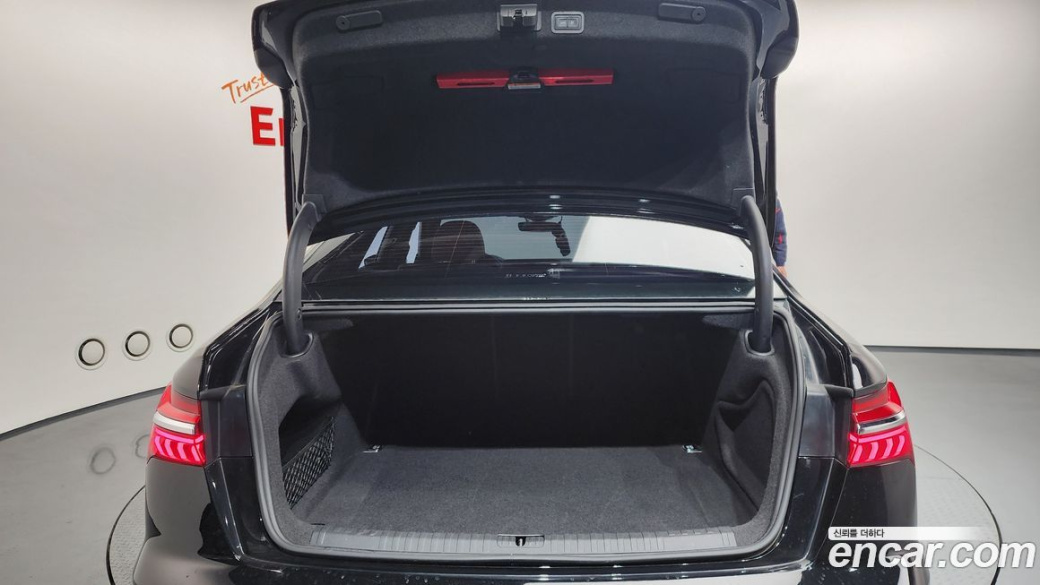 Audi A6 45 TFSI Premium, 2022