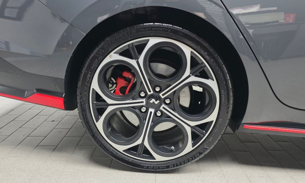 Hyundai AVANTE 2.0 N, 2025