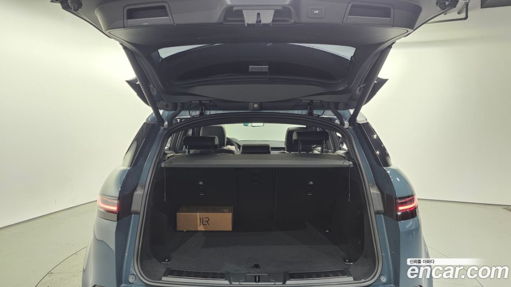 Land Rover Range Rover Evoque P250 Dynamic SE, 2025