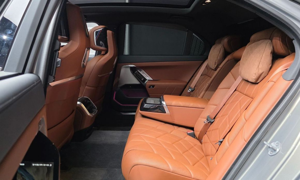 BMW 7-Series 740i xDrive M Sport Limited, 2025