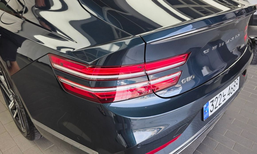 Genesis G80 Gasoline 2.5 Turbo AWD, 2025