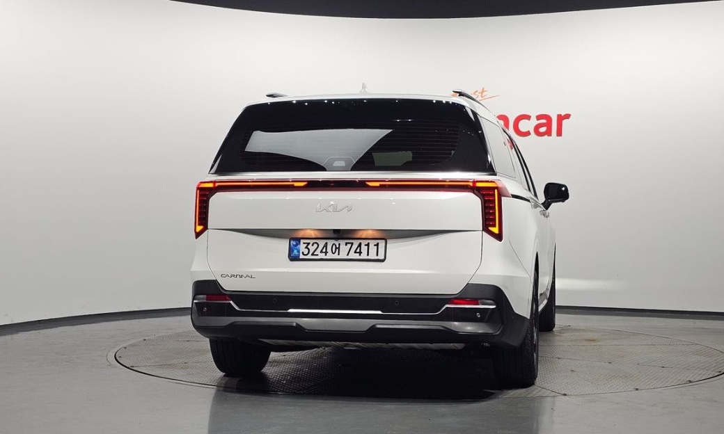 Kia Carnival 9-Seater Noblesse, 2024