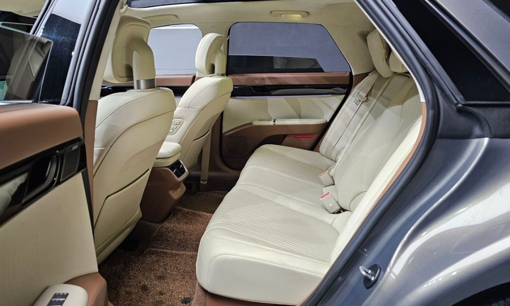 Hyundai Grandeur 2,5 Gasoline 2WD, 2023