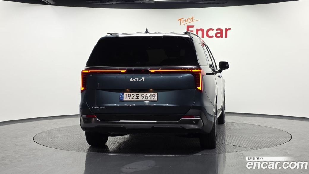 Kia Carnival 9-Seater Noblesse, 2025