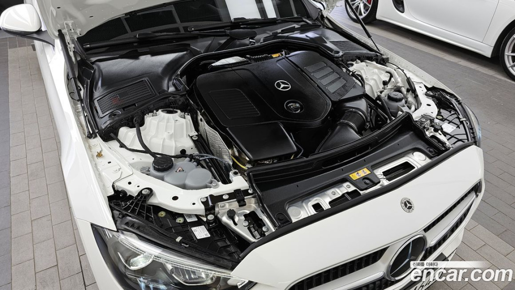 Mercedes-Benz C-Class C200 Avantgarde, 2024