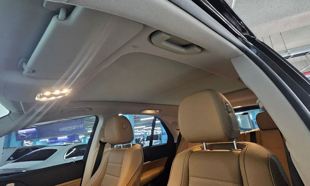 Mercedes-Benz GLE-Class GLE450 4MATIC, 2025
