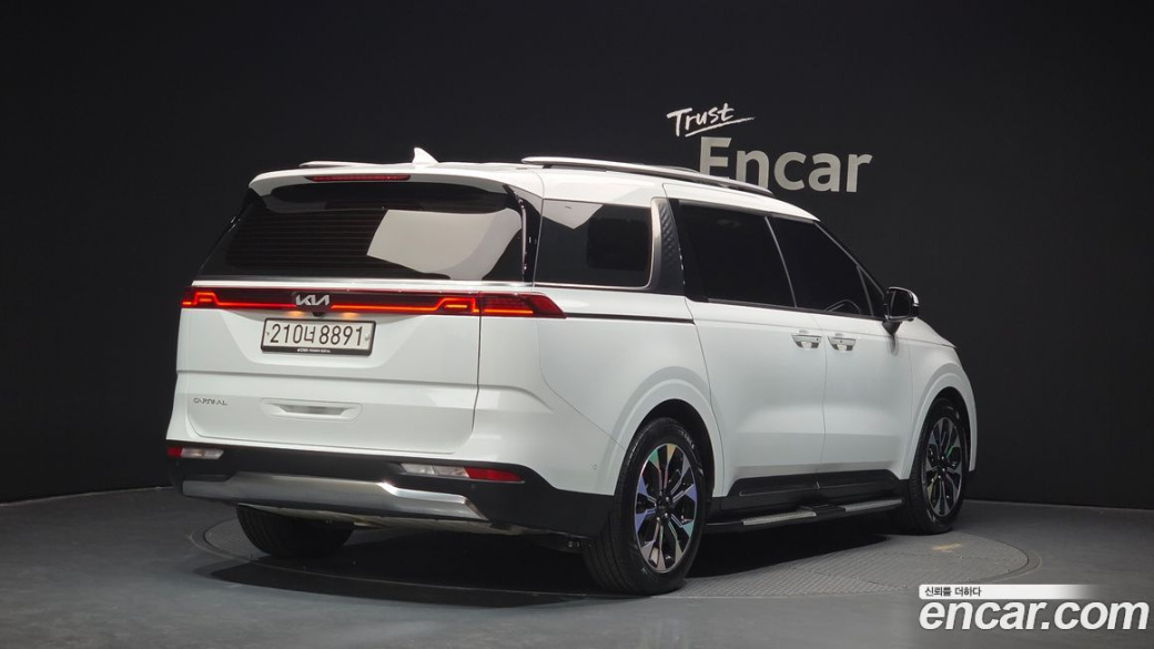 Kia Carnival 9-Seater Noblesse, 2023