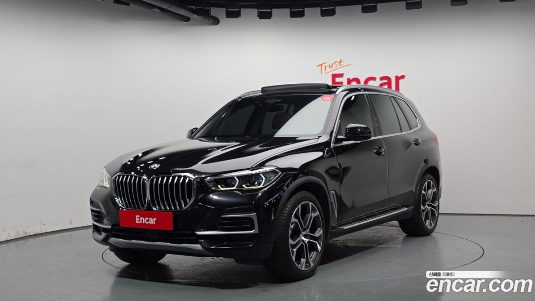 BMW X5 xDrive 40i xLine, 2022