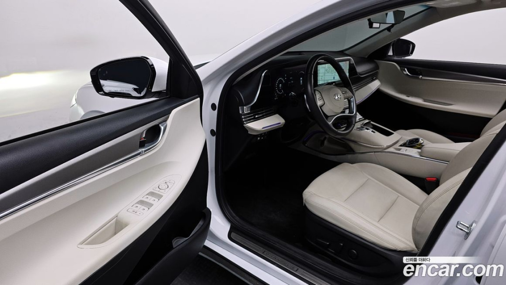 Hyundai Grandeur 2.5, 2023