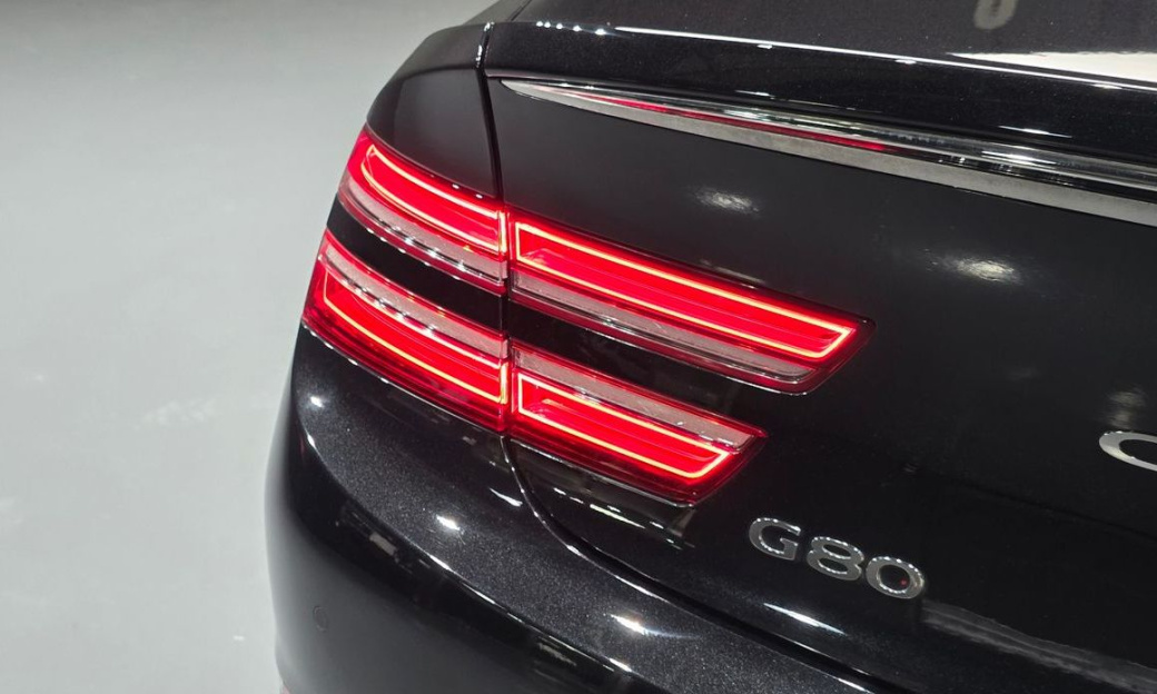 Genesis G80 Gasoline 2.5 Turbo AWD, 2022