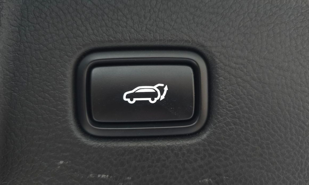 Kia Mohave Diesel 3.0 4WD 6-Seater, 2024