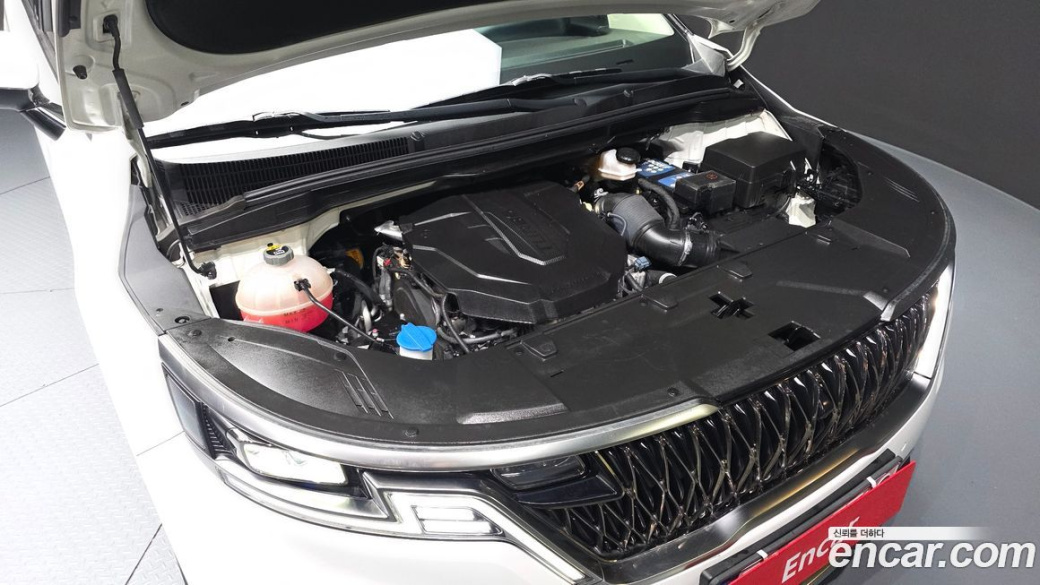 Kia Carnival 9-Seater Signature, 2023