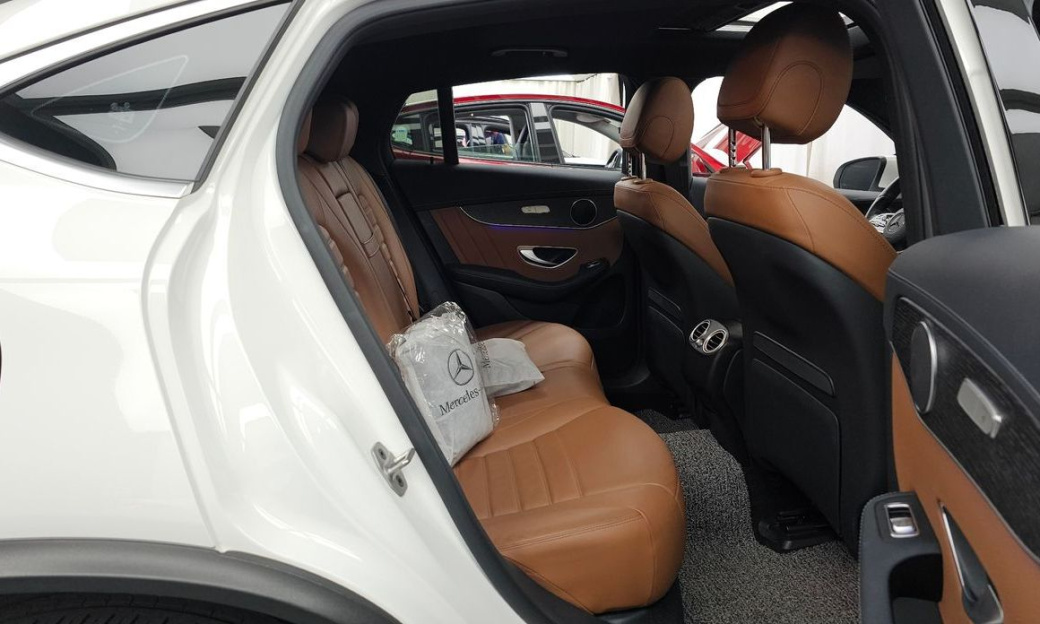Mercedes-Benz GLC-Class GCL300 4MATIC Coupe, 2023