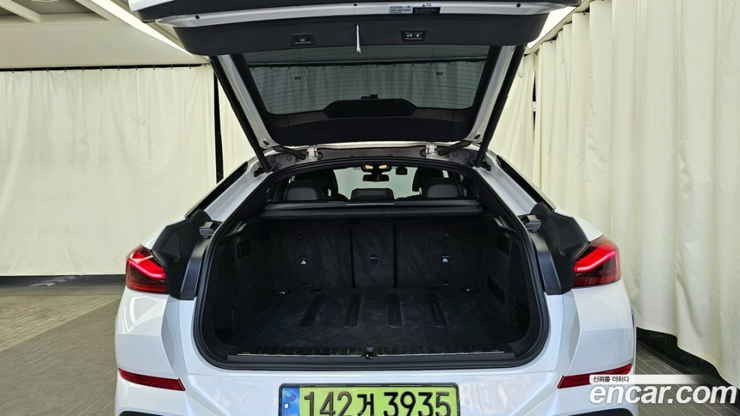 BMW X6 xDrive30d M Sport, 2024