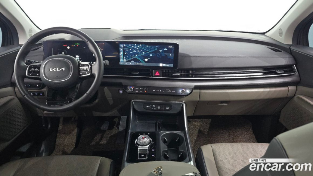 Kia Carnival 9-Seater Noblesse, 2024