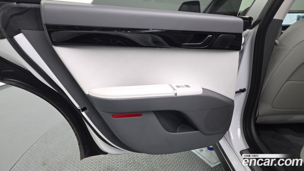 Hyundai Grandeur 2,5 Gasoline 2WD, 2023