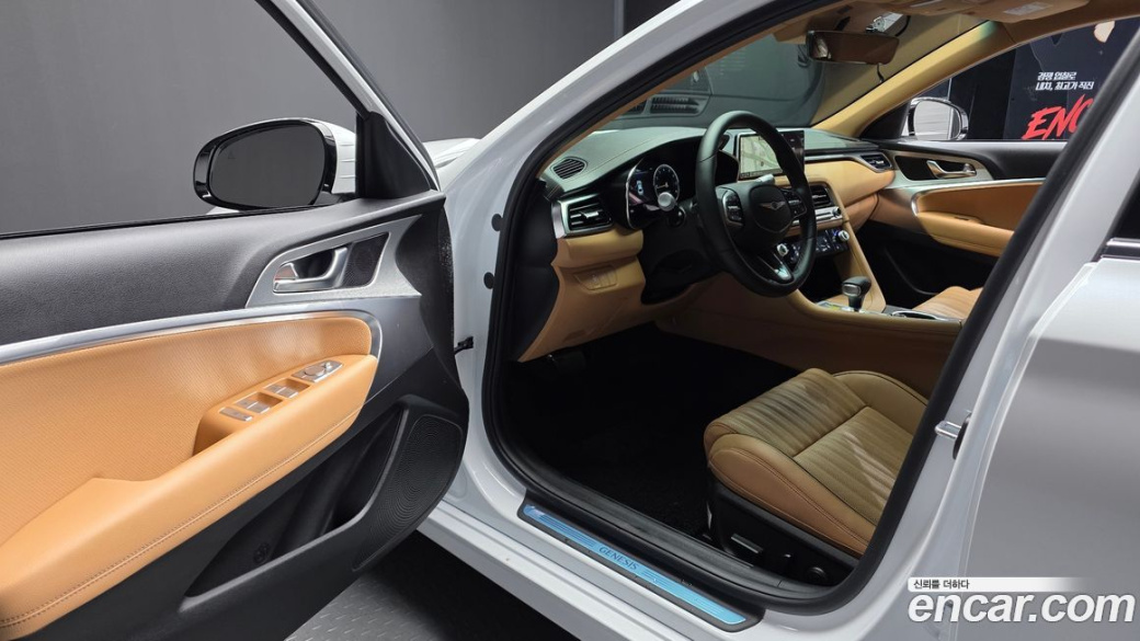 Genesis G70 Gasoline 2.5T 2WD, 2025