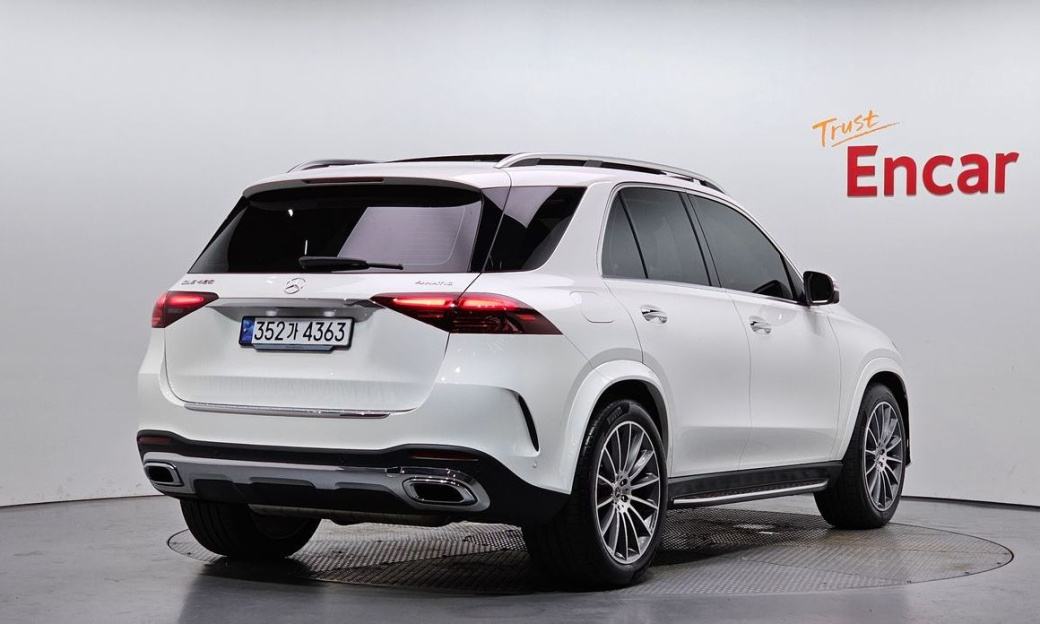 Mercedes-Benz GLE-Class GLE450 4MATIC, 2025