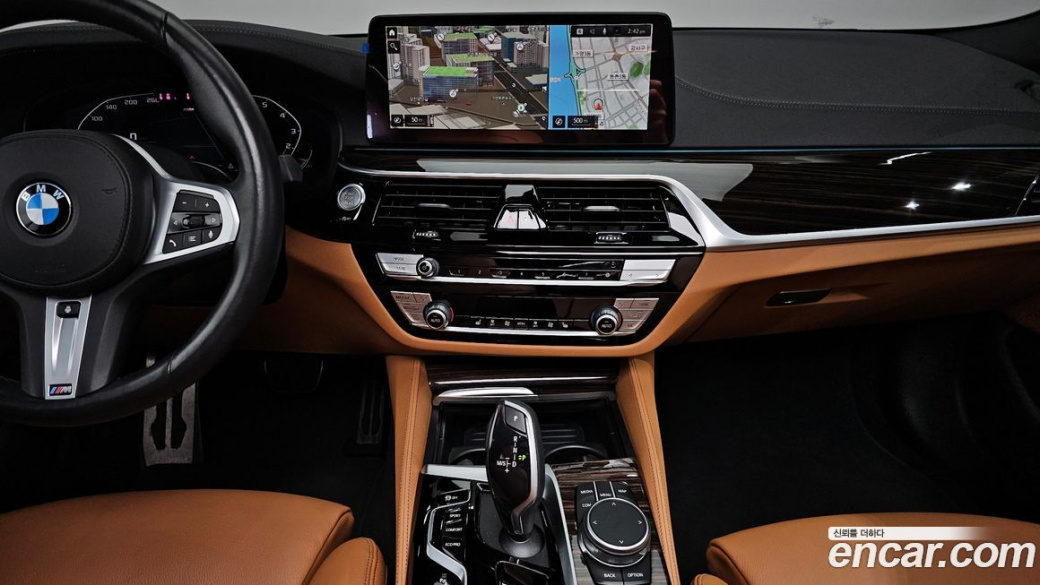 BMW 5-Series 520i M Sport, 2022