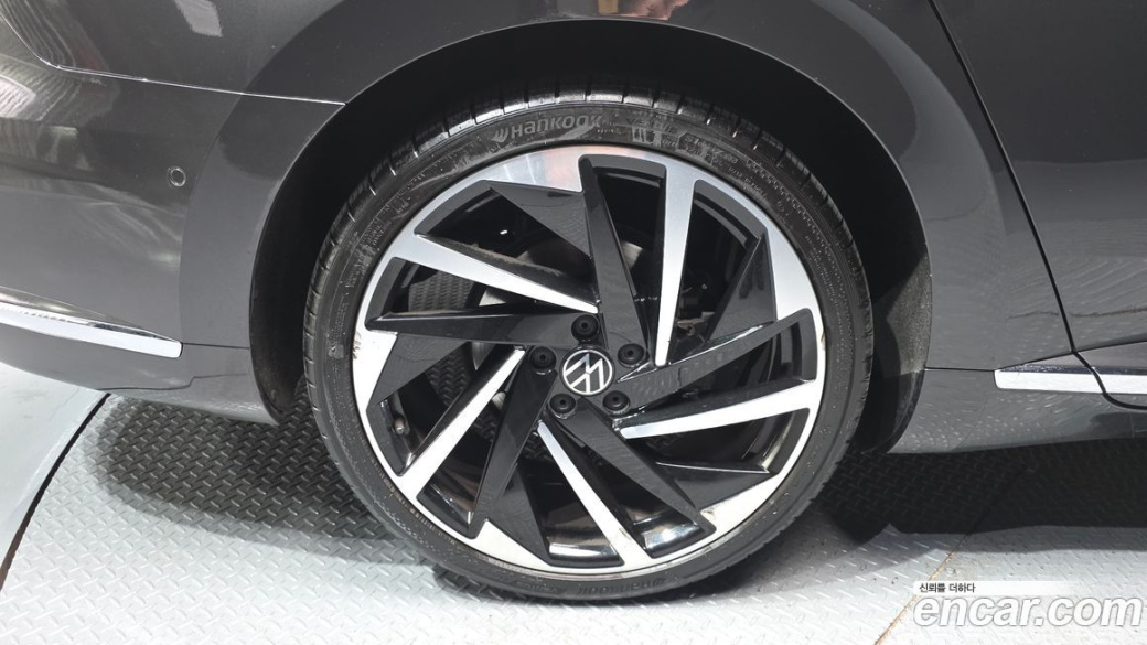 Volkswagen Arteon 2.0 TDI R-LIINE 4Motion, 2022