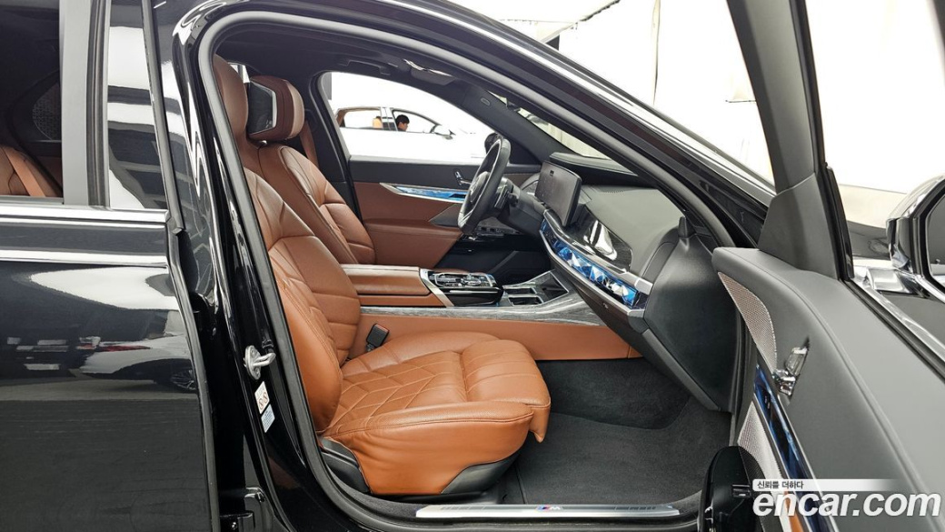 BMW 7-Series 740i xDrive M Sport Limited, 2024