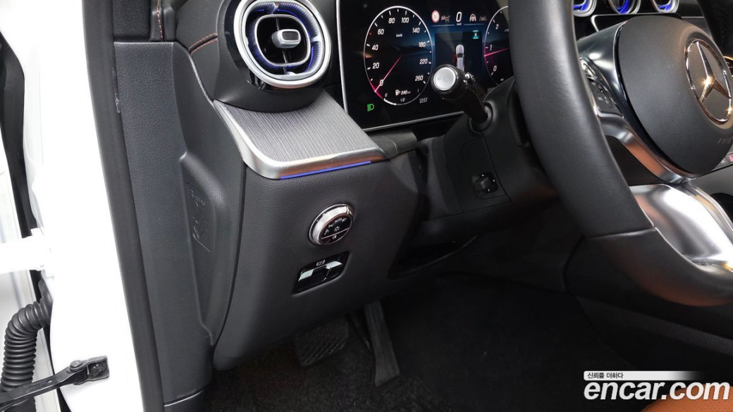Mercedes-Benz GLC-Class GLC220 d 4MATIC, 2025