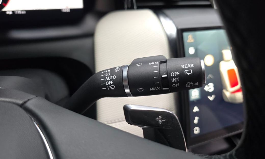 Land Rover Discovery Sport P250 Dynamic SE, 2025