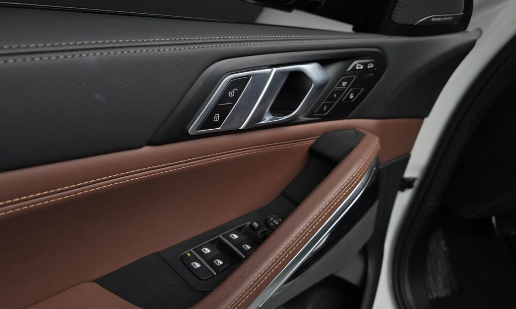 BMW X6 xDrive30d M Sport, 2025