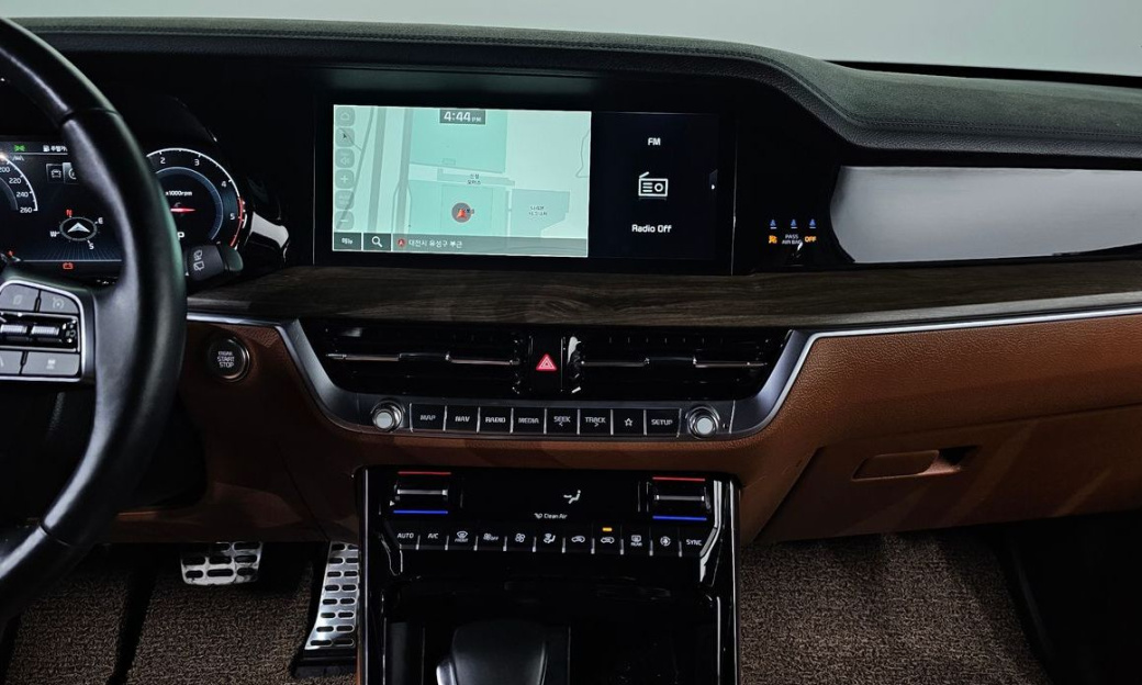 Kia Mohave Diesel 3.0 4WD 5-Seater, 2024