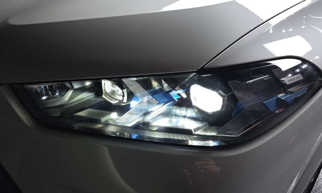 BMW X5 xDrive 40i M Sport, 2025
