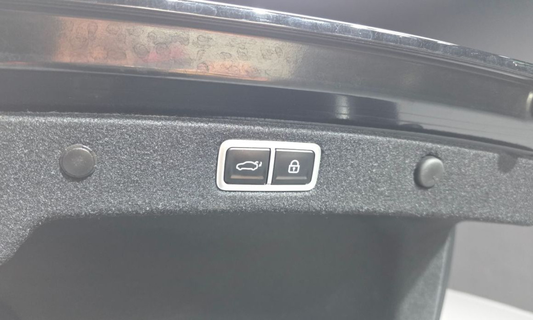 Hyundai Grandeur 2,5 Gasoline 2WD, 2023