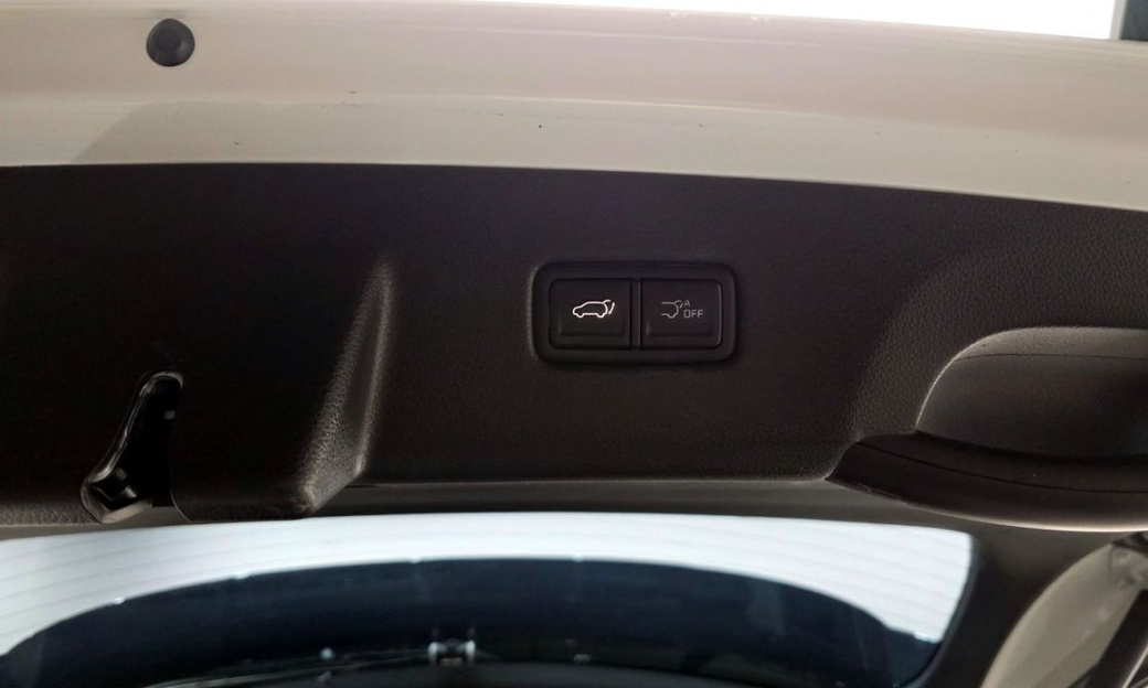 Kia Carnival 9-Seater Noblesse, 2024