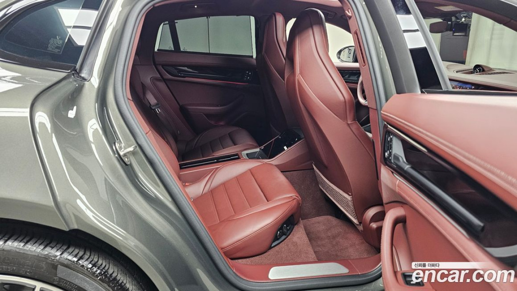 Porsche Panamera 2.9 AWD, 2025