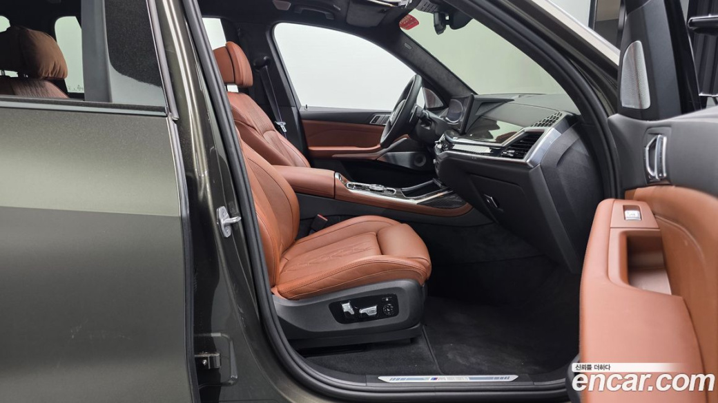 BMW X7 M60i xDrive M sport 6STR, 2025