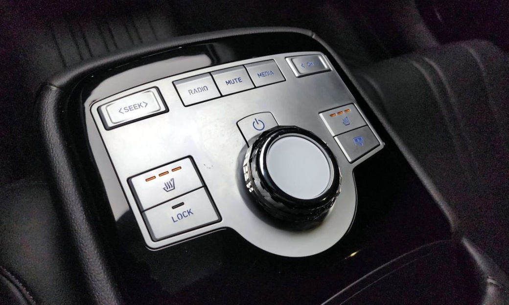 Genesis G80 Gasoline 2.5 Turbo 2WD, 2025