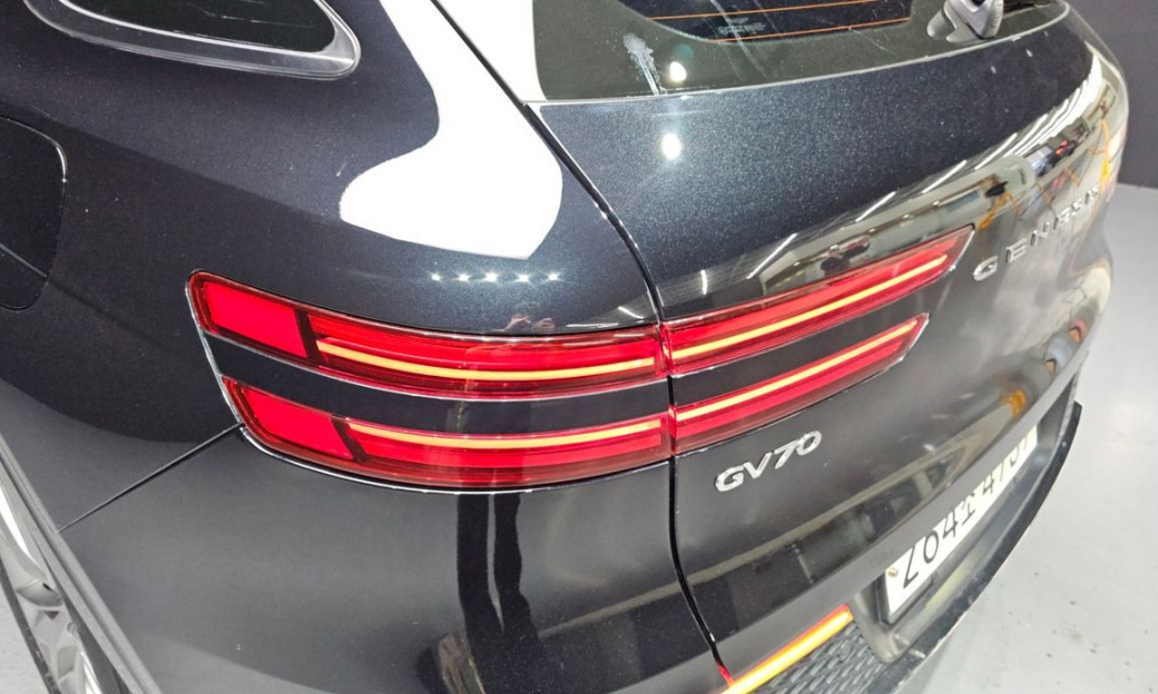 Genesis GV70 2.5T Gasoline 2WD, 2021