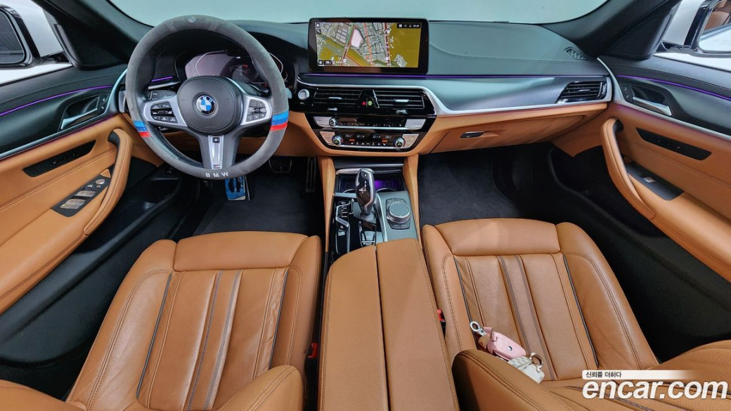 BMW 5-Series 520i M Sport, 2023