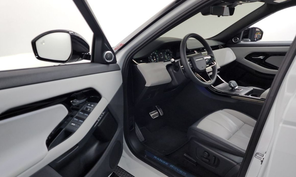 Land Rover Range Rover Evoque P250 Dynamic SE, 2026
